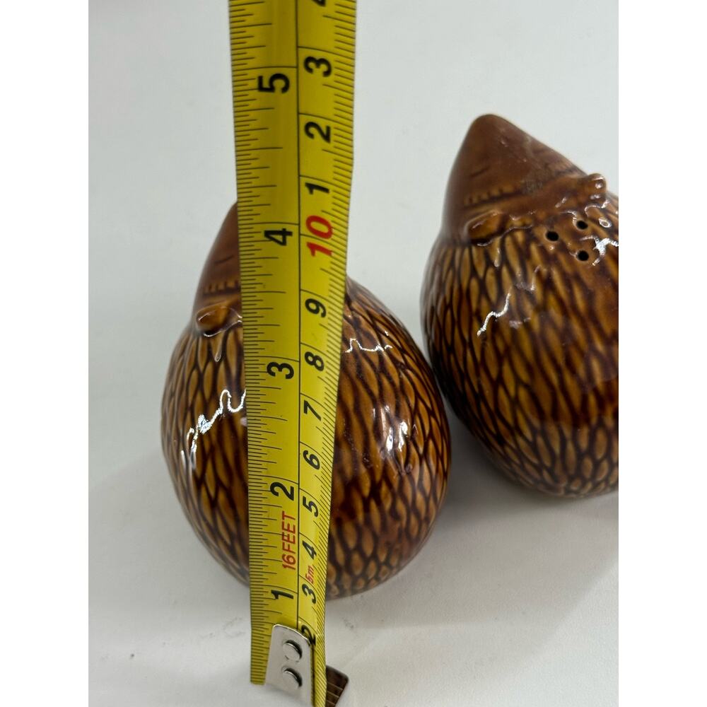 Hedgehog Salt & Pepper Shaker Set Ceramic Boho Hippie Retro Adorable - Picture 8 of 8